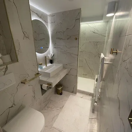 Appartement Rdj, Comme Une Maison Tourgeville Exterior photo